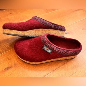 Stegmann Women’s Essenz Wine Wool Clogs 37